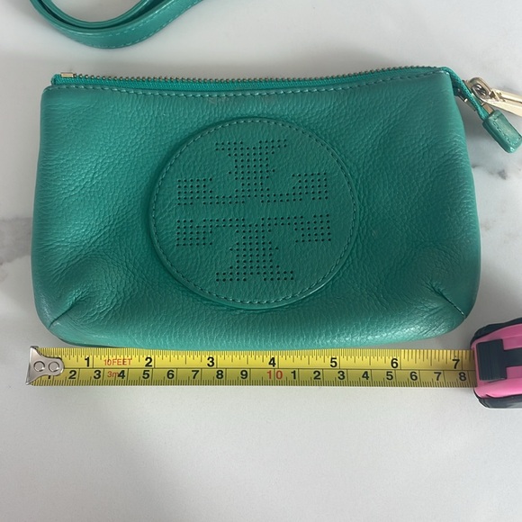 Tory Burch Small Leather Crossbody Purse Wallet - Picture 6 of 7